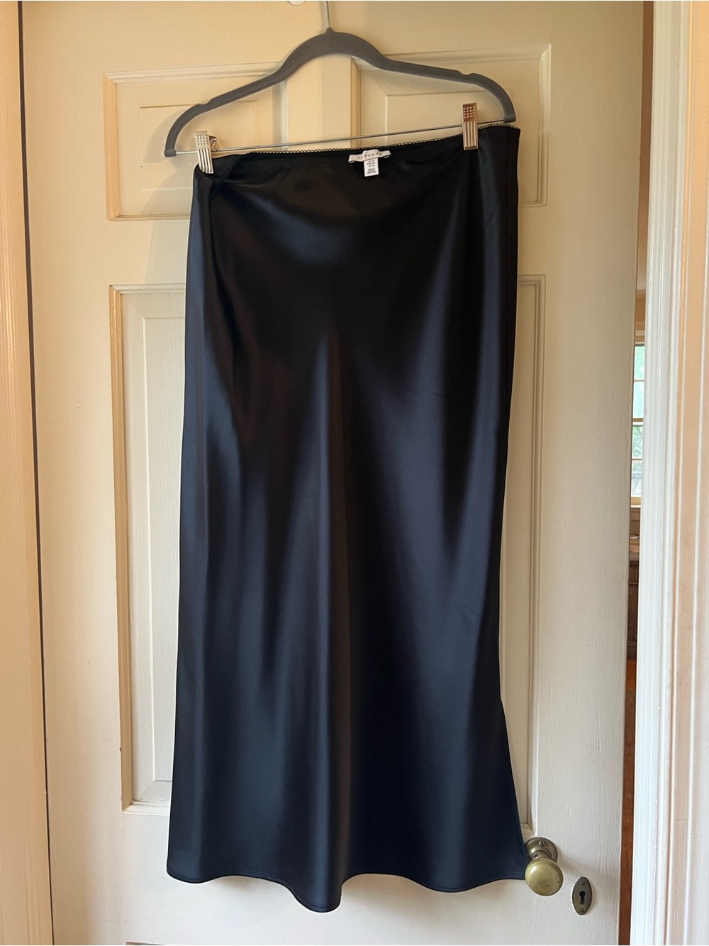 Classic Nordstrom Top Shop Black Satin Maxi Skirt - Women